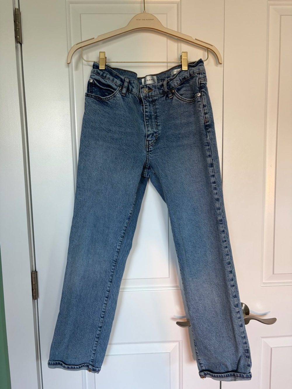 Frame The Borrowed Classic Mid-Rise Straight Jeans - Blue